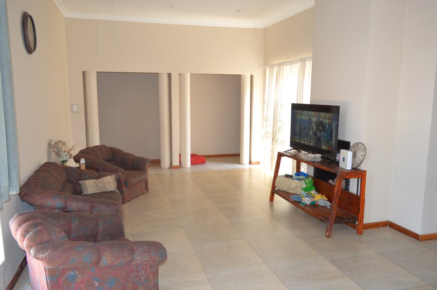 3 Bedroom Property for Sale in Wilkoppies North West